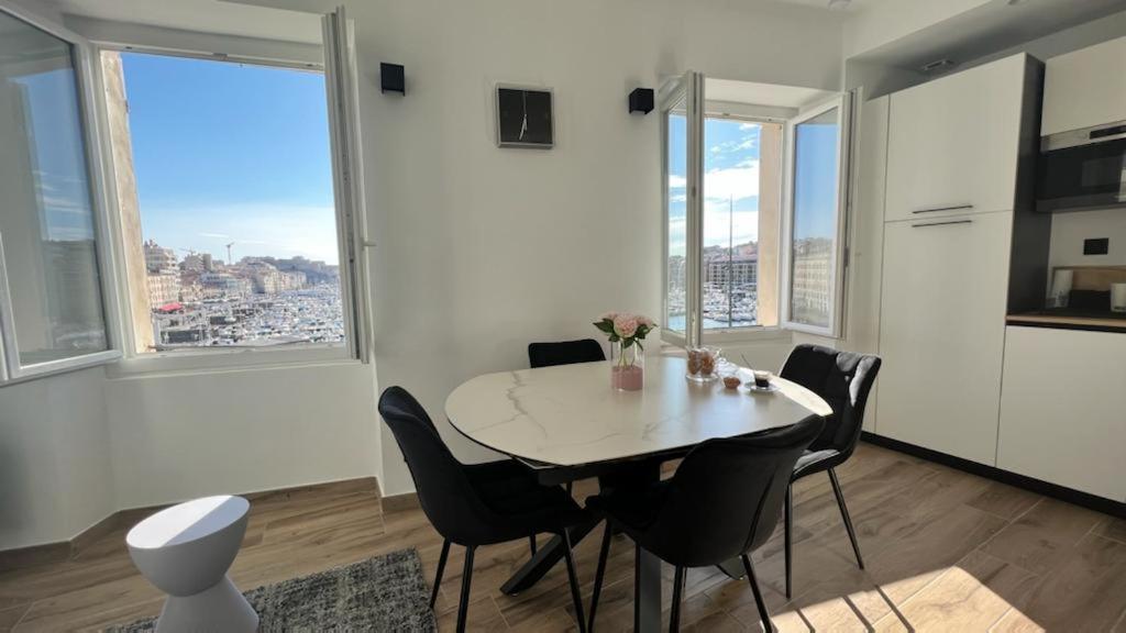 Ferienwohnung Face Au Vieux Port Vue 180 De Notre Dame Au Panier Marseilles Exterior foto