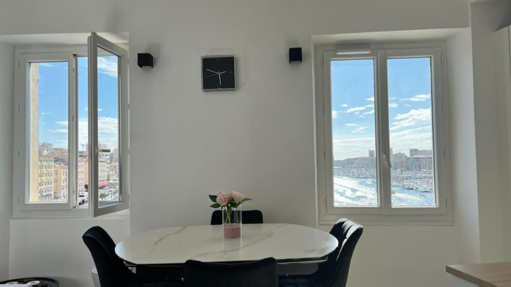 Ferienwohnung Face Au Vieux Port Vue 180 De Notre Dame Au Panier Marseilles Exterior foto