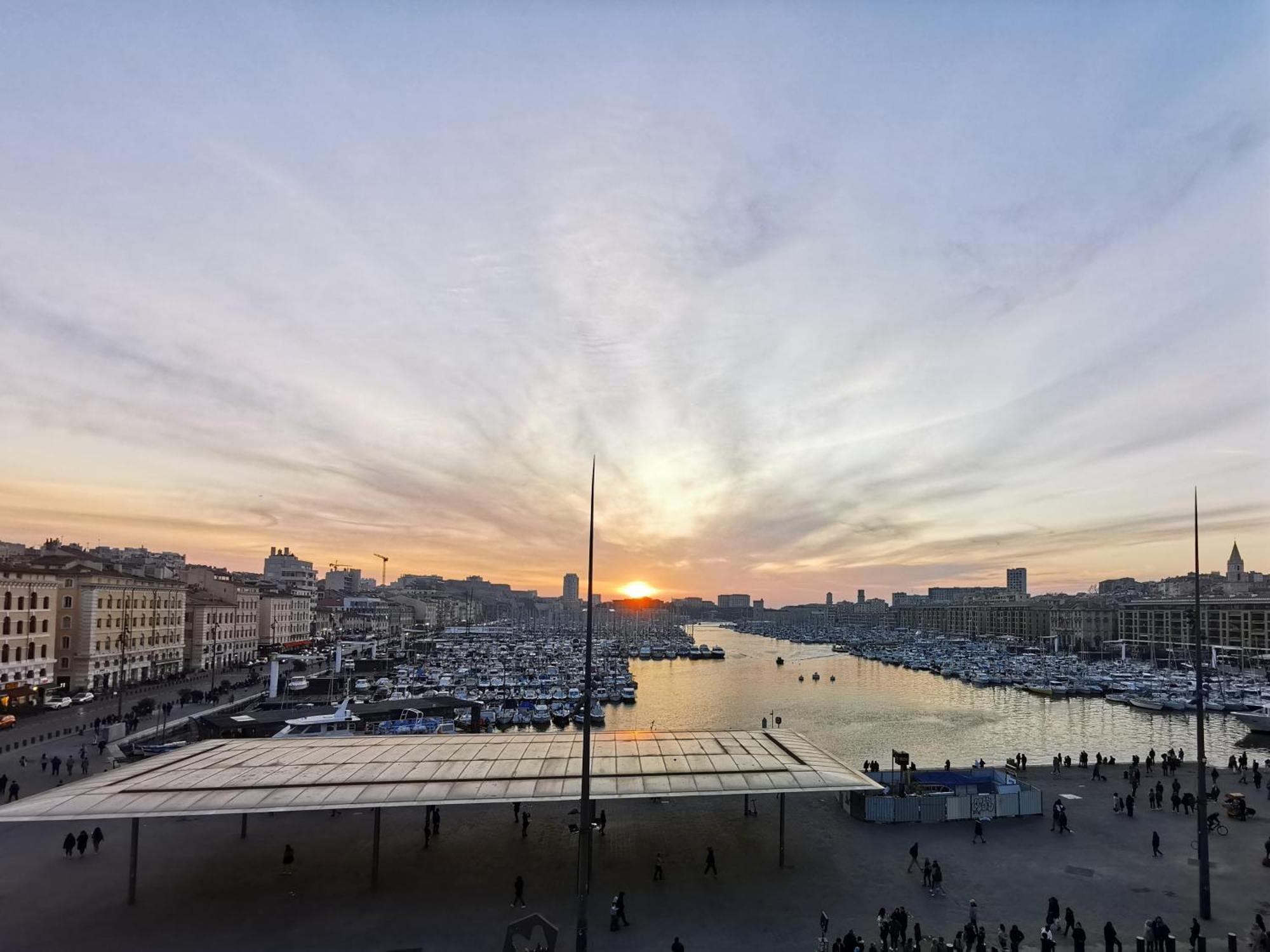 Ferienwohnung Face Au Vieux Port Vue 180 De Notre Dame Au Panier Marseilles Zimmer foto